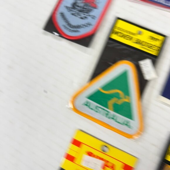 Australia 11 Vtg Woven Souvenir Badge Patch Lot NSW Victoria Adelaide Kangaroo - Picture 5 of 8